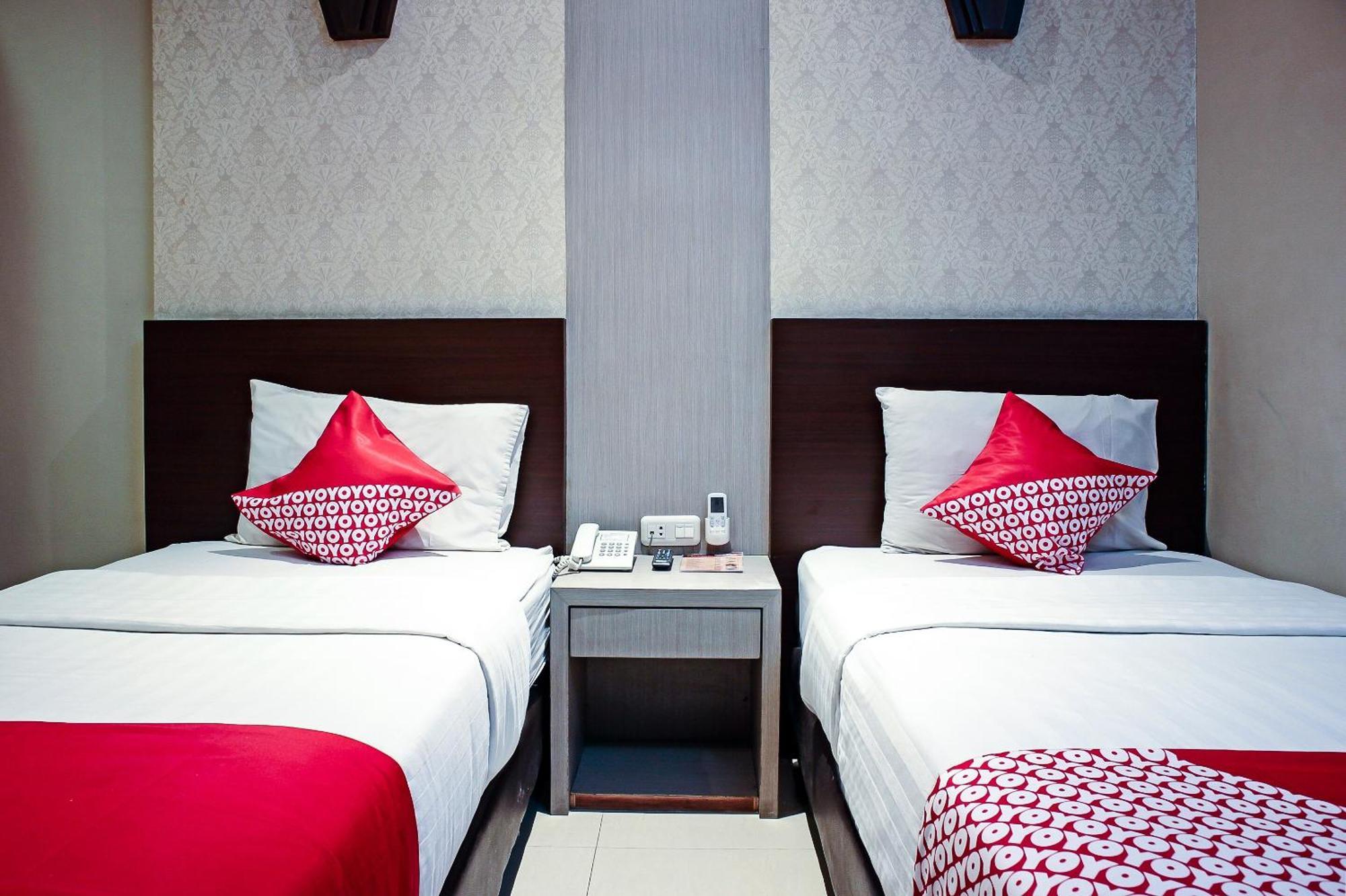 Oyo 1009 Hotel Bumi Malaya เมดาน ภายนอก รูปภาพ