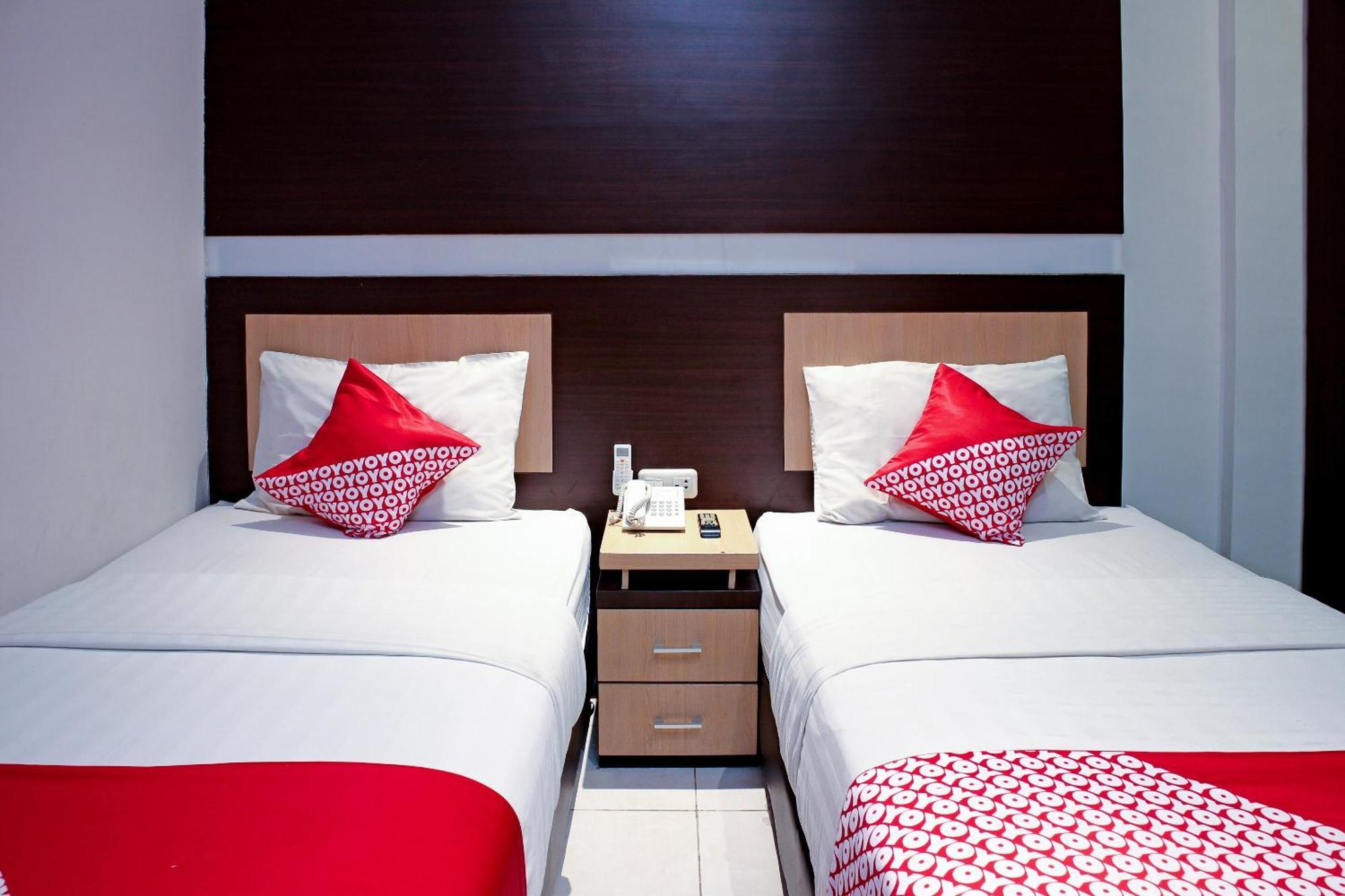 Oyo 1009 Hotel Bumi Malaya เมดาน ภายนอก รูปภาพ