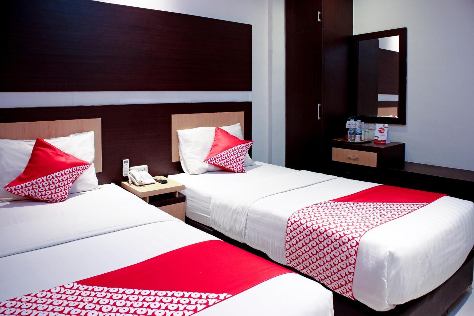 Oyo 1009 Hotel Bumi Malaya เมดาน ภายนอก รูปภาพ